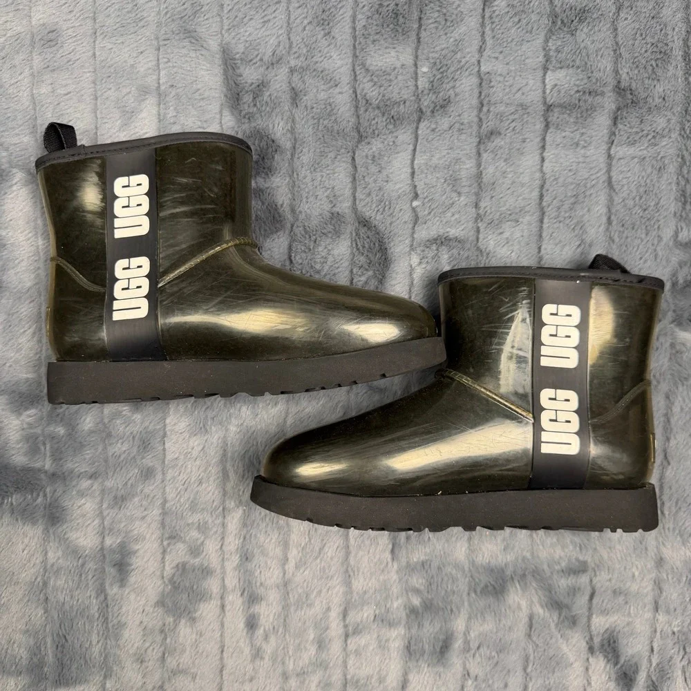 UGG Classic Clear Mini Boots Womens 7 Black Waterproof Logo 1113190